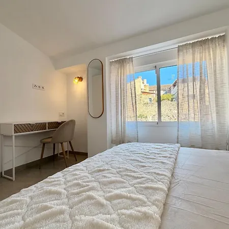 Casa Con Piscina En -xativa Vakantiehuis Manuel